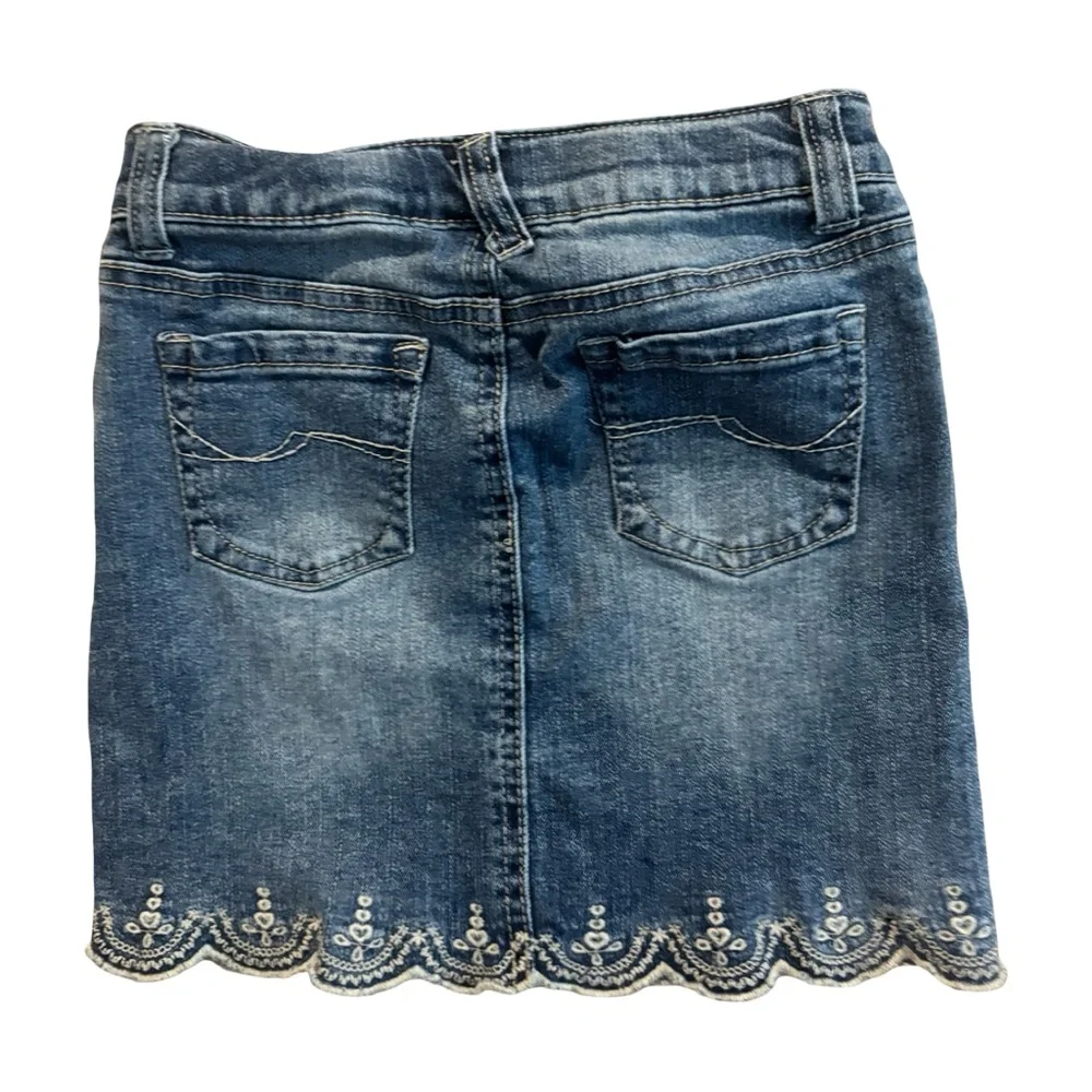 Cat & Jack Blue Denim Cotton Girls' Scalloped Embroidered Hem Skirt Size 6X